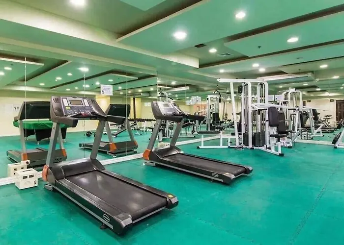 Explore Trendy 1br Unit In Birch Tower Manille